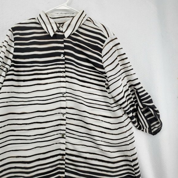 Chicos Top Women's 3/4 Sleeve Striped Button Up Tunic Black Large(12/14) - Picture 5 of 12